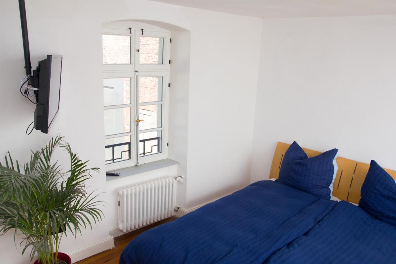 Gaestezimmer Mittelgasse Florsheim-Dalsheim Buitenkant foto